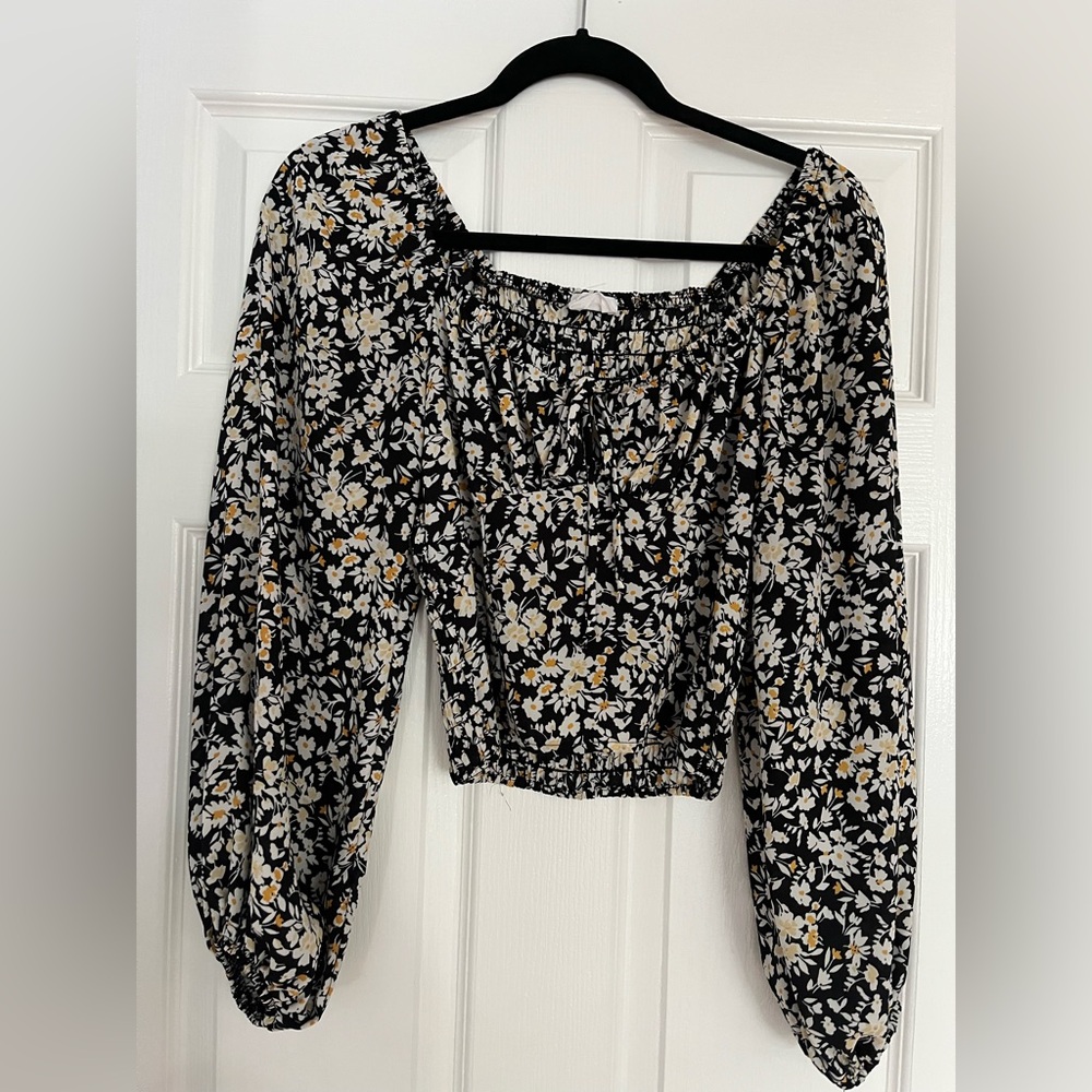Floral Black and White Women's Top